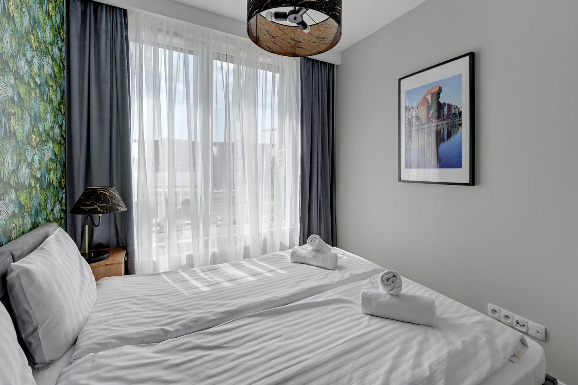 Rentplanet - Apartamenty Chlebova Гданськ Екстер'єр фото